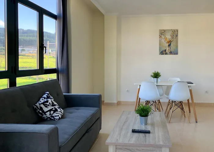 Lua Of Livinggaliciabeach Apartment